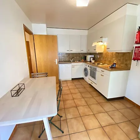 Appartement Comfortable, Very Well Located Between Train Station And Lake! Lausanne
